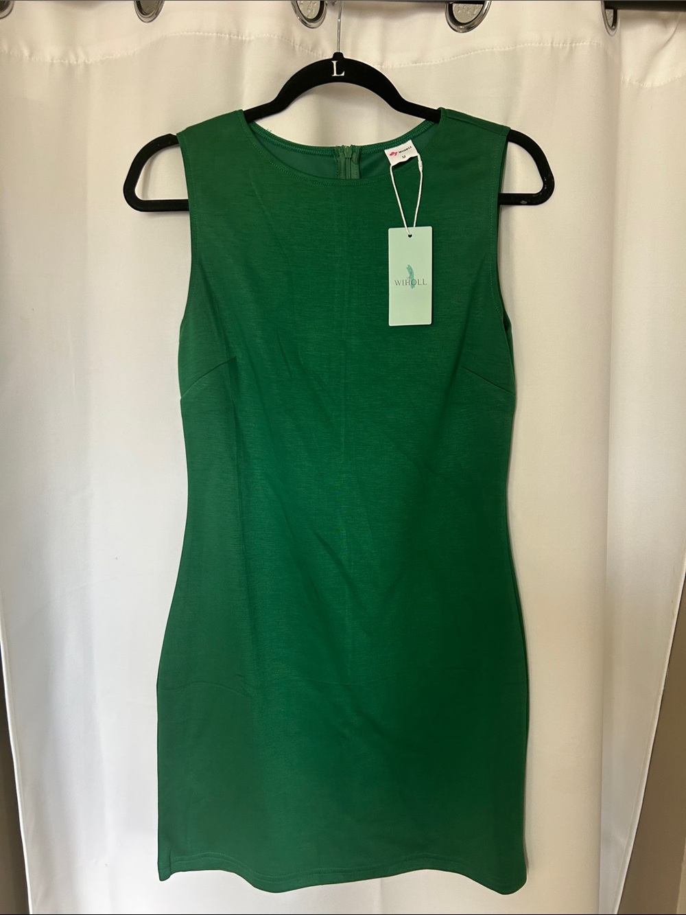 Emerald Green Sleeveless Sheath Dress